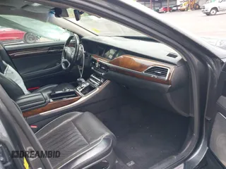 2019 Genesis G90 Premium z VIN KMHG34JA4KU051691, wystawiony jako IAAI lot #42216520 z przebiegiem 91 788 mil mil oraz . Historia ofert i sprzedaży dostępna na DreamBid. Obrazek 5.