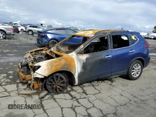 2020 Nissan Rogue SV with VIN KNMAT2MT1LP527603, listed as a Copart auction lot 41886494 with Not Provided miles and Non Repairable. Bid and sale history available at carsss.com. Image 1.