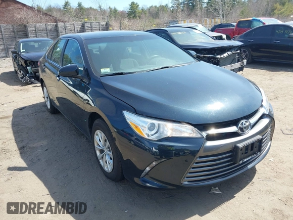 2016 Toyota Camry XLE with VIN 4T4BF1FK6GR528992, listed as a IAAI auction lot 42006520 with 89,225 mi miles and . Bid and sale history available at carsss.com. Image 1.
