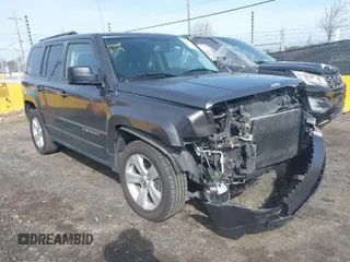 2016 Jeep Patriot High Altitude Edition with VIN 1C4NJRFB6GD661776, listed as a IAAI auction lot 41801279 with 150,931 mi miles. Bid and sale history available at carsss.com. Image 1.