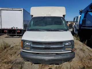 1999 Chevrolet Express Commercial E23 with VIN 1GBHG31R5X1018662, listed as a Copart auction lot 80008584 with 141,880 mi miles and Clean Title. Bid and sale history available at carsss.com. Image 5.