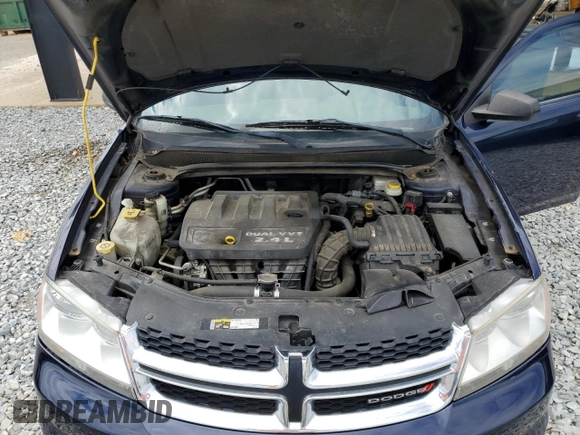 2014 Dodge Avenger SE z VIN 1C3CDZAB0EN140490, wystawiony jako Copart lot #55785015 z przebiegiem 151 224 mil mil oraz Szkody całkowita. Historia ofert i sprzedaży dostępna na DreamBid. Obrazek 11.