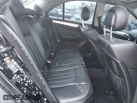 2005 Mercedes-Benz C 55 AMG z VIN WDBRF76J35F584816, wystawiony jako Copart lot #45890395 z przebiegiem 154 772 mil mil oraz Szkoda całkowita • Salvage title. Historia ofert i sprzedaży dostępna na DreamBid. Obrazek 10.