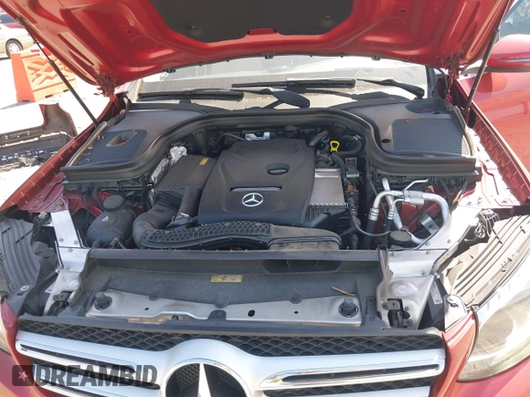 2019 Mercedes-Benz GLC 300 with VIN WDC0G4JB0KF657118, listed as a IAAI auction lot 42318010 with 77,578 mi miles and . Bid and sale history available at DreamBid. Image 10.