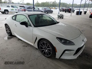 2024 Toyota GR86 with VIN JF1ZNBB12R9756924, listed as a Copart auction lot 74120174 with 2,615 mi miles and Salvage Title. Bid and sale history available at carsss.com. Image 4.