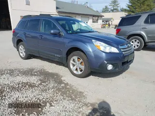 2014 Subaru Outback 3.6R Limited with VIN 4S4BRDMC8E2228541, listed as a IAAI auction lot 41953227 with 169,469 mi miles. Bid and sale history available at carsss.com. Image 1.