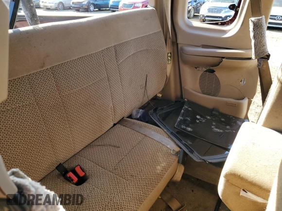 1999 Ford F-150 XL z VIN 1FTRX17L3XNB57415, wystawiony jako Copart lot #88307245 z przebiegiem Nie podano mil oraz Nie do naprawy • Non repairable. Historia ofert i sprzedaży dostępna na DreamBid. Obrazek 10.