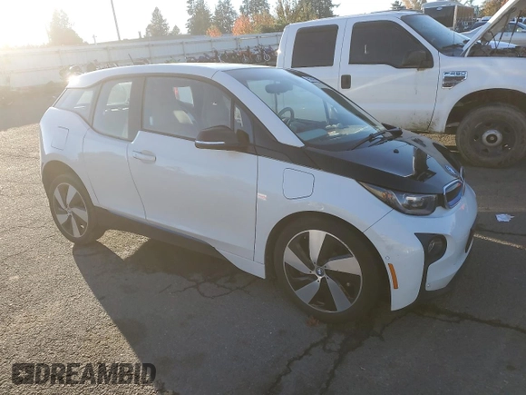 2016 BMW i3 z VIN WBY1Z4C59GV506222, wystawiony jako Copart lot #79509464 z przebiegiem 84 453 mil mil oraz Szkoda całkowita • Salvage title. Historia ofert i sprzedaży dostępna na DreamBid. Obrazek 4.