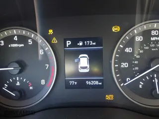 2019 Hyundai Tucson Value with VIN KM8J33A49KU979927, listed as a IAAI auction lot 41818355 with 96,208 mi miles. Bid and sale history available at carsss.com. Image 7.