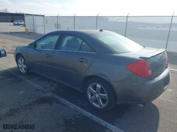 2005 Pontiac G6 GT with VIN 1G2ZH528954147048, listed as a IAAI auction lot 41202223 with 206,106 mi miles. Bid and sale history available at carsss.com. Image 3.