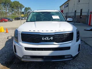 2022 Kia Telluride SX with VIN 5XYP54HC1NG290854, listed as a IAAI auction lot 41966799 with 47,218 mi miles and . Bid and sale history available at DreamBid. Image 13.