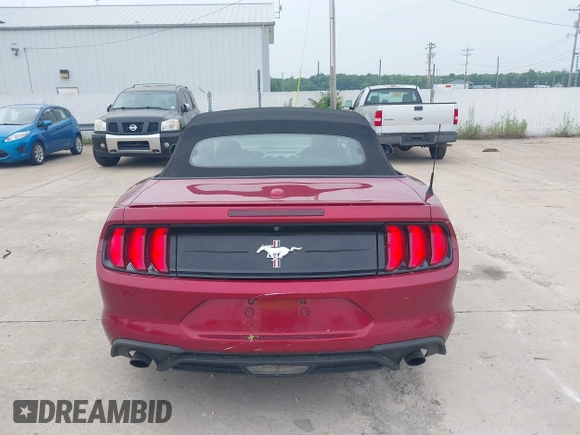 2019 Ford Mustang EcoBoost z VIN 1FATP8UH7K5148035, wystawiony jako IAAI lot #42337017 z przebiegiem 47 580 mil mil oraz . Historia ofert i sprzedaży dostępna na DreamBid. Obrazek 16.