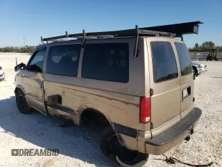 2002 Chevrolet Astro with VIN 1GNDM19X82B144695, listed as a Copart auction lot 81132434 with 155,103 mi miles and Salvage Title. Bid and sale history available at carsss.com. Image 2.