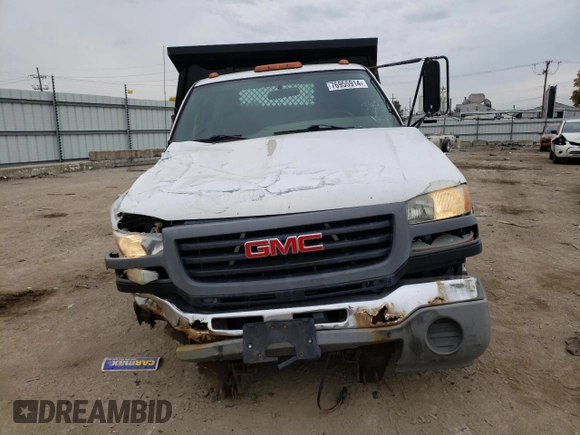 2006 GMC Sierra 3500 WT z VIN 1GDJK34U56E167281, wystawiony jako Copart lot #76955914 z przebiegiem 197 351 mil mil oraz Szkody całkowita. Historia ofert i sprzedaży dostępna na DreamBid. Obrazek 5.