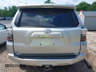 2022 Toyota 4Runner SR5 with VIN JTEMU5JR0N6000953, listed as a IAAI auction lot 42550206 with 73,088 mi miles and . Bid and sale history available at DreamBid. Image 16.