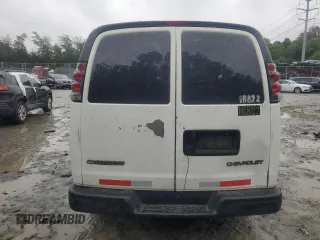 2003 Chevrolet Express Cargo with VIN 1GCGG25U831126705, listed as a Copart auction lot 73466744 with 265,323 mi miles and Salvage Title. Bid and sale history available at DreamBid. Image 6.