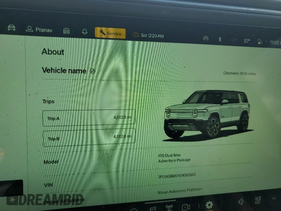 2025 Rivian R1S Adventure z VIN 7PDSGBBA9SN052652, wystawiony jako Copart lot #51659315 z przebiegiem 4012 mil mil oraz Szkody całkowita. Historia ofert i sprzedaży dostępna na DreamBid. Obrazek 9.