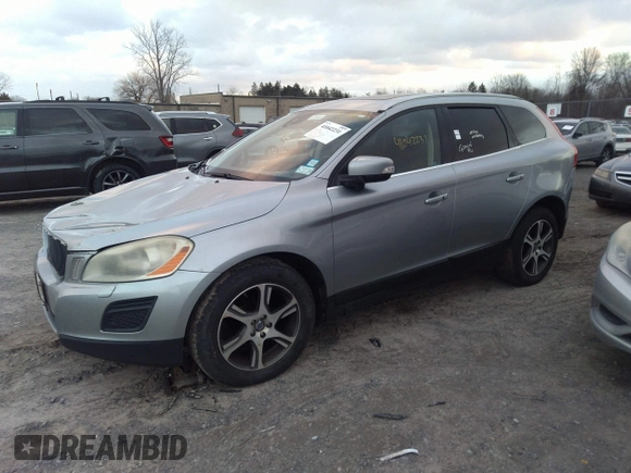 2012 Volvo XC60 3.0L с VIN YV4902DZ1C2305282, выставлен на аукционе IAAI как лот 41042231 с пробегом 271 602 миль миль и . История ставок и продаж доступна на DreamBid. Изображение 2.