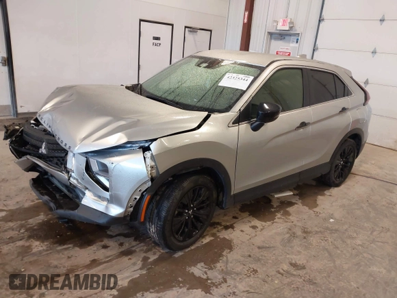 2022 Mitsubishi Eclipse Cross LE z VIN JA4ASVAA7NZ054234, wystawiony jako IAAI lot #42325344 z przebiegiem 36 118 mil mil oraz . Historia ofert i sprzedaży dostępna na DreamBid. Obrazek 16.