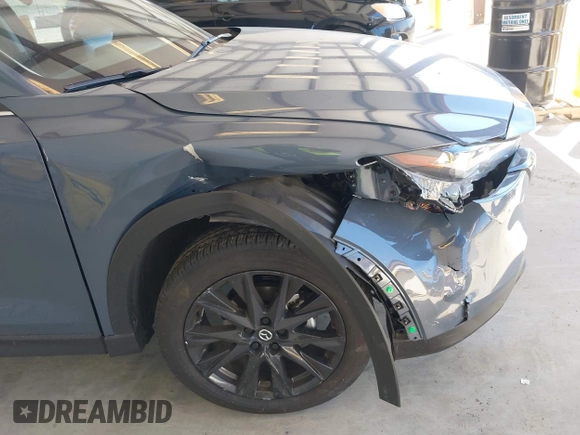 2024 Mazda CX-5 S Carbon Edition with VIN JM3KFBCL2R0510458, listed as a IAAI auction lot 42184516 with 4,474 mi miles and . Bid and sale history available at DreamBid. Image 6.