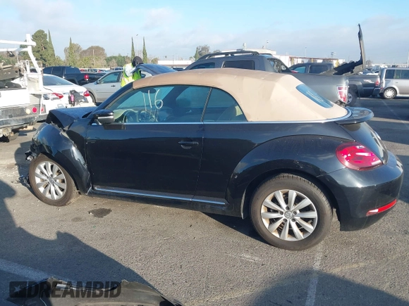 2019 Volkswagen Beetle S with VIN 3VW5DAAT3KM511269, listed as a IAAI auction lot 41473431 with 34,757 mi miles and . Bid and sale history available at DreamBid. Image 15.