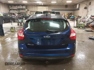 2012 Ford Focus SEL with VIN 1FAHP3M23CL137776, listed as a IAAI auction lot 41921697 with 189,217 mi miles. Bid and sale history available at carsss.com. Image 17.