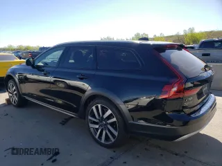 2021 Volvo V90 z VIN YV4A22NL1M1136308, wystawiony jako Copart lot #54180444 z przebiegiem 33 662 mil mil oraz . Historia ofert i sprzedaży dostępna na DreamBid. Obrazek 2.