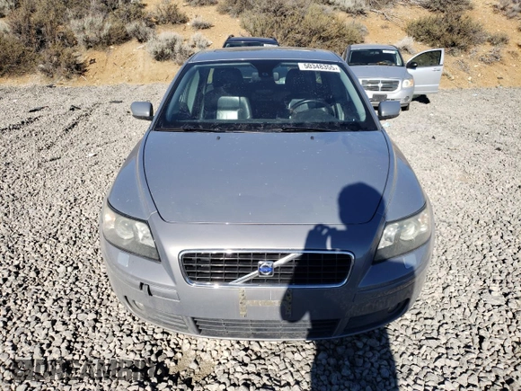 2006 Volvo V50 2.5L Turbo with VIN YV1MJ682862153532, listed as a Copart auction lot 50348355 with 115,603 mi miles and Salvage Title. Bid and sale history available at carsss.com. Image 5.