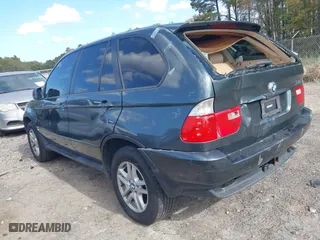 2006 BMW X5 3.0i with VIN 5UXFA135X6LY28213, listed as a IAAI auction lot 40751875 with 89,527 mi miles. Bid and sale history available at carsss.com. Image 3.