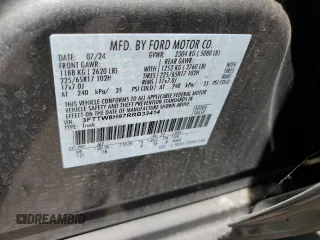 2024 Ford Maverick XLT z VIN 3FTTW8H97RRB33414, wystawiony jako Copart lot #56532305 z przebiegiem 15 823 mil mil oraz Szkoda całkowita • Salvage title. Historia ofert i sprzedaży dostępna na DreamBid. Obrazek 12.