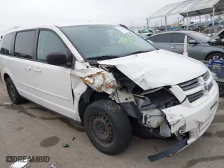 2010 Dodge Grand Caravan SE with VIN 2D4RN4DE4AR377480, listed as a IAAI auction lot 41732512 with 137,096 mi miles. Bid and sale history available at carsss.com. Image 1.