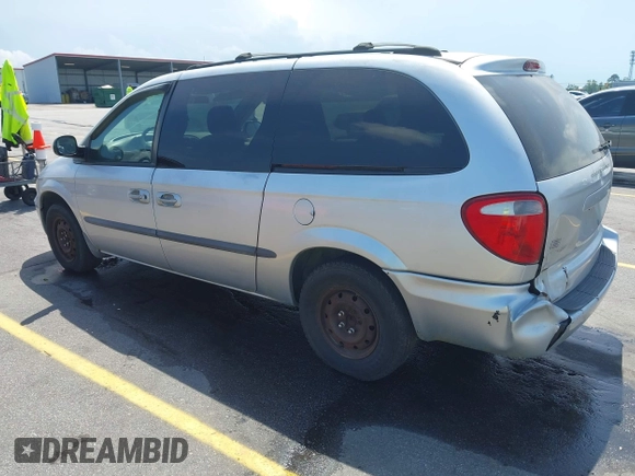 2002 Dodge Caravan Sport with VIN 2B4GP44362R699632, listed as a IAAI auction lot 42088557 with 237,844 mi miles. Bid and sale history available at carsss.com. Image 3.