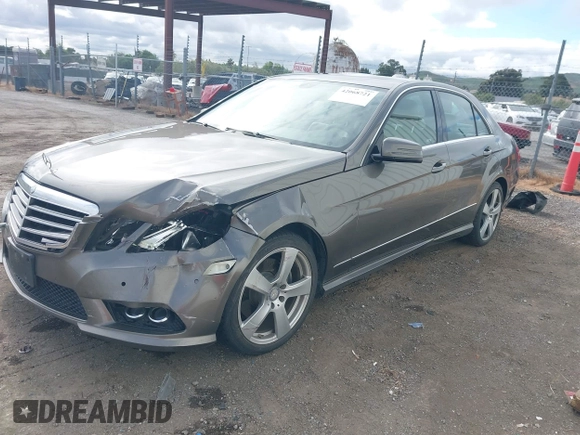 2010 Mercedes-Benz E E 350 Luxury with VIN WDDHF5GB2AA115447, listed as a IAAI auction lot 42068721 with 133,081 mi miles and . Bid and sale history available at carsss.com. Image 17.