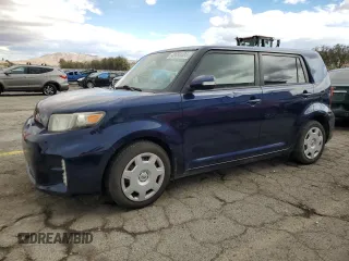 2014 Scion xB z VIN JTLZE4FE6EJ065914, wystawiony jako Copart lot #48058485 z przebiegiem 108 489 mil mil oraz Szkody całkowita. Historia ofert i sprzedaży dostępna na DreamBid. Obrazek 1.