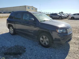 2017 Jeep Compass High Altitude with VIN 1C4NJCEB3HD198043, listed as a Copart auction lot 55477445 with 186,243 mi miles and Salvage title. Bid and sale history available at DreamBid. Image 4.