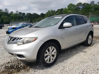 2011 Nissan Murano SV z VIN JN8AZ1MU2BW058953, wystawiony jako Copart lot #56231665 z przebiegiem 273 184 mil mil oraz Czysty tytuł • Clean title. Historia ofert i sprzedaży dostępna na DreamBid. Obrazek 1.