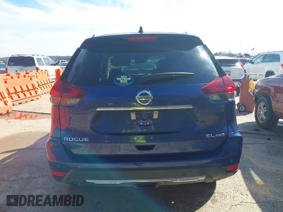 2019 Nissan Rogue SL with VIN 5N1AT2MVXKC835744, listed as a IAAI auction lot 41321618 with 62,872 mi miles. Bid and sale history available at carsss.com. Image 16.