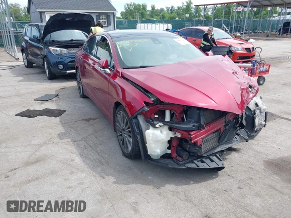 2014 Lincoln MKZ z VIN 3LN6L2G93ER802398, wystawiony jako IAAI lot #42205802 z przebiegiem 187 511 mil mil oraz . Historia ofert i sprzedaży dostępna na DreamBid. Obrazek 1.