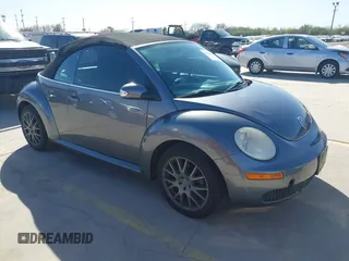 2006 Volkswagen Beetle z VIN 3VWRF31Y96M332050, wystawiony jako IAAI lot #41232267 z przebiegiem 83 450 mil mil oraz . Historia ofert i sprzedaży dostępna na DreamBid. Obrazek 1.