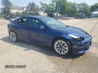 2023 Tesla Model 3 z VIN 5YJ3E1EA0PF450250, wystawiony jako Copart lot #64609205 z przebiegiem 80 240 mil mil oraz Czysty tytuł • Clean title. Historia ofert i sprzedaży dostępna na DreamBid. Obrazek 4.