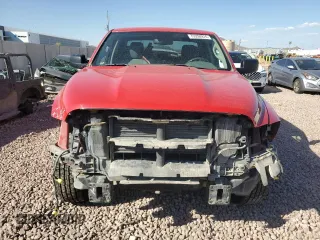 2016 Ram 1500 Tradesman z VIN 1C6RR6FG3GS257518, wystawiony jako Copart lot #73350974 z przebiegiem 140 126 mil mil oraz Szkoda całkowita • Salvage title. Historia ofert i sprzedaży dostępna na DreamBid. Obrazek 5.