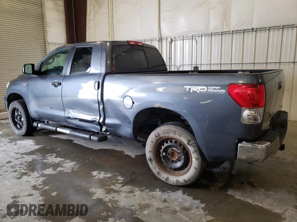 2008 Toyota Tundra z VIN 5TBBV54158S492942, wystawiony jako Copart lot #55522155 z przebiegiem 179 105 mil mil oraz Szkoda całkowita • Salvage title. Historia ofert i sprzedaży dostępna na DreamBid. Obrazek 2.
