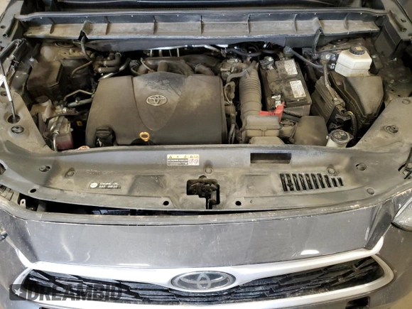 2020 Toyota Highlander LE with VIN 5TDBZRBHXLS004645, listed as a Copart auction lot 47989115 with 69,245 mi miles and Salvage title. Bid and sale history available at DreamBid. Image 12.