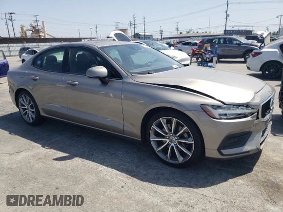 2019 Volvo S60 Momentum with VIN 7JR102FK0KG003906, listed as a Copart auction lot 59593124 with 65,761 mi miles and Salvage Title. Bid and sale history available at carsss.com. Image 4.