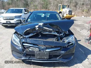 2015 Mercedes-Benz C 300 Luxury with VIN 55SWF4KB7FU002464, listed as a IAAI auction lot 41832373 with 88,000 mi miles and . Bid and sale history available at DreamBid. Image 12.