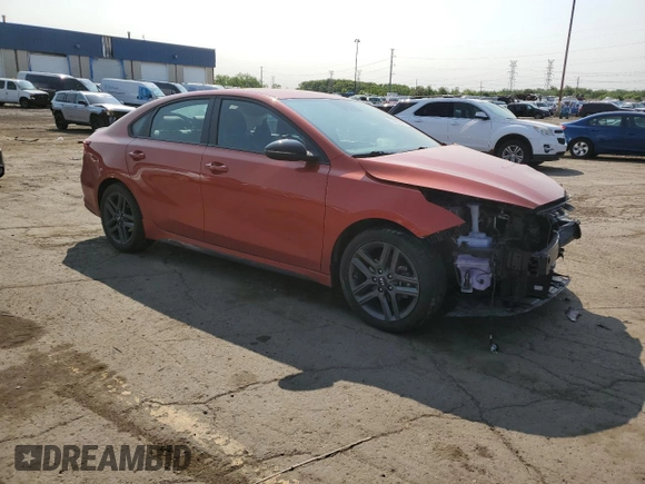 2021 Kia Forte GT-Line with VIN 3KPF34AD3ME385545, listed as a Copart auction lot 59263915 with 35,763 mi miles and Clean title. Bid and sale history available at DreamBid. Image 4.
