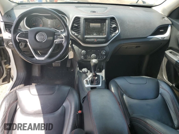 2015 Jeep Cherokee Trailhawk with VIN 1C4PJMBSXFW651000, listed as a Copart auction lot 64110515 with 135,571 mi miles and Clean title. Bid and sale history available at DreamBid. Image 8.