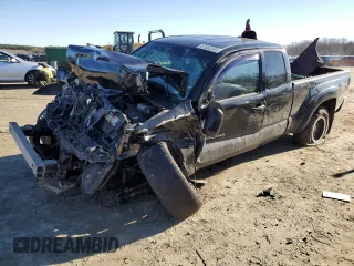 2011 Toyota Tacoma with VIN 5TFUU4EN5BX003083, listed as a Copart auction lot 87882305 with 0 mi miles and Salvage Title. Bid and sale history available at carsss.com. Image 1.