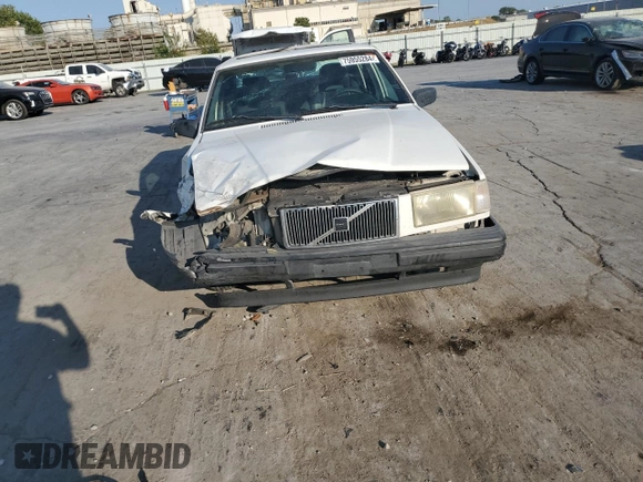 1994 Volvo 900 с VIN YV1JS8611R1172830, выставлен на аукционе Copart как лот 75955284 с пробегом 222 846 миль миль и Списание • Salvage title. История ставок и продаж доступна на DreamBid. Изображение 5.