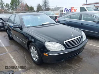 2002 Mercedes-Benz S-Class 4.3L with VIN WDBNG70JX2A298541, listed as a IAAI auction lot 41757586 with 98,305 mi miles. Bid and sale history available at carsss.com. Image 1.